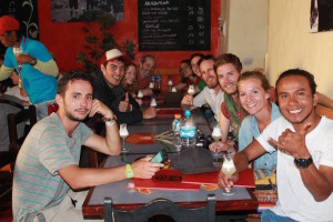 free_walking_city_tour_cusco_peru_stadtbesichtigung_kostenlos_touren_rundreise_peru_reisen_anden_abend