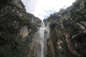 waterfall_yumbilla_wasserfall_chachapoyas_peru_cuispes_wanderung_pedro_ruiz_nordperu