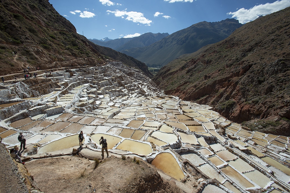 Bis heute wird in Maras traditionell Salz abgebaut