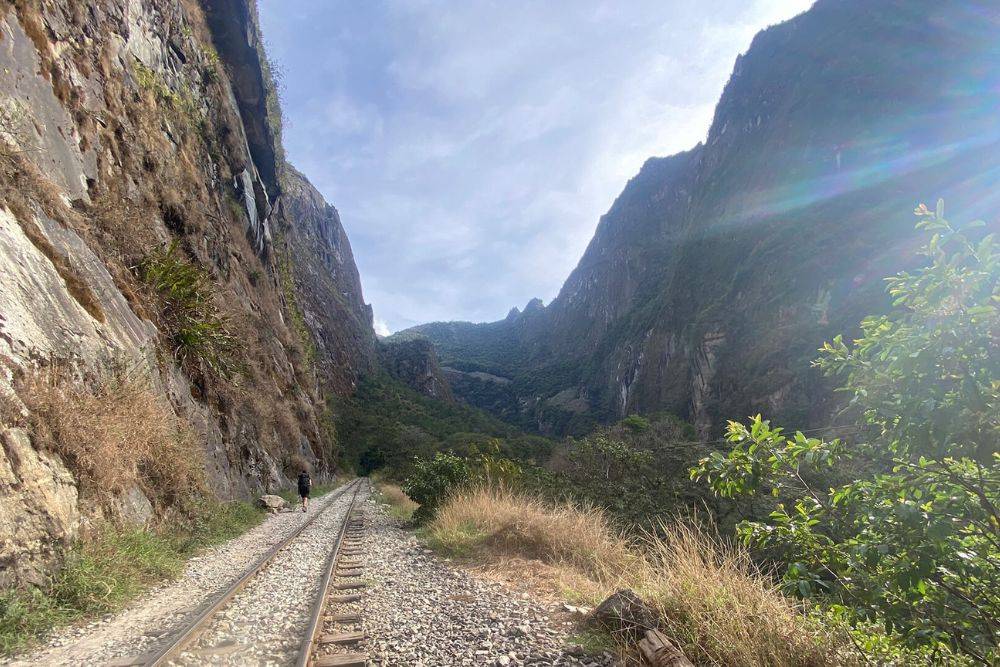 Wanderung Machu Picchu auf den Schienen